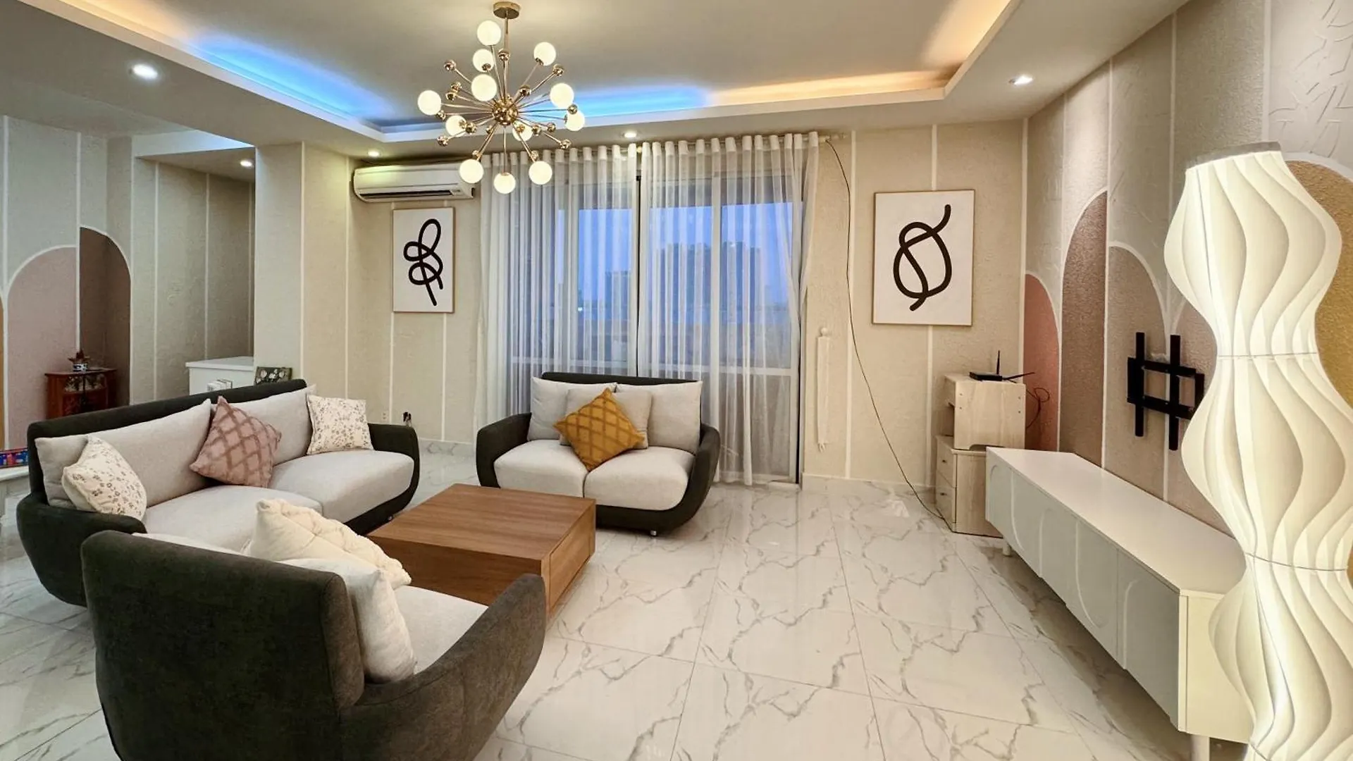 9Trip Stay In Central Garden District 1 Saigon Center