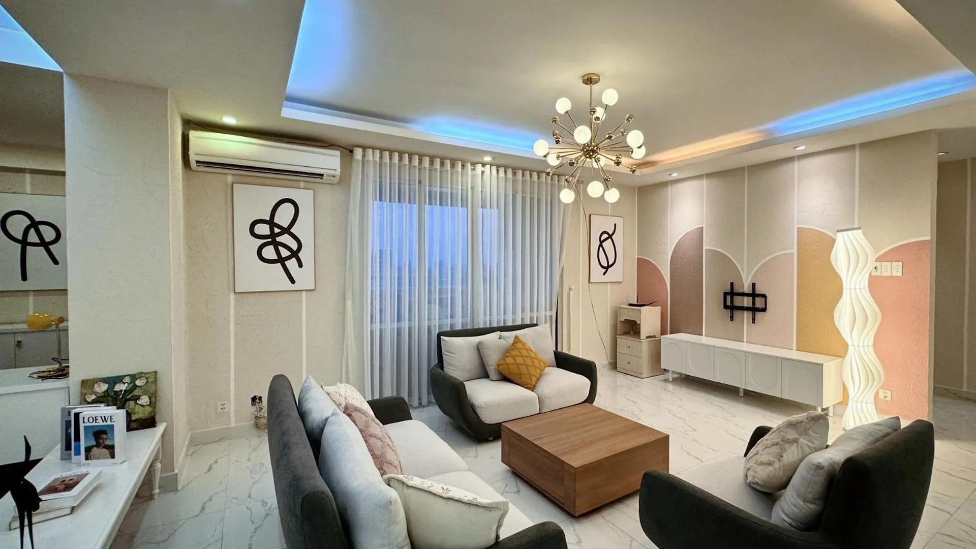 9Trip Stay In Central Garden District 1 Saigon Center
